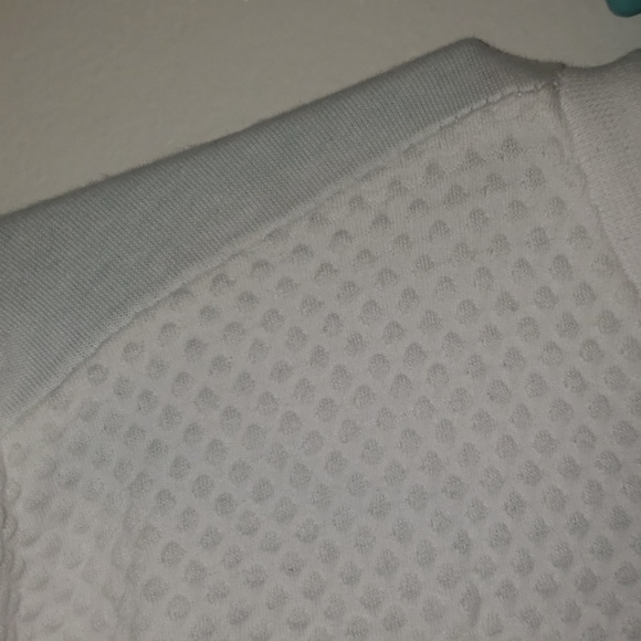 NWT D&F Textured Tee - Picture 2 of 3